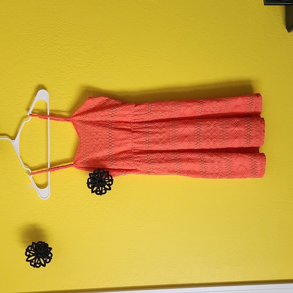 Bright orange Daytrip dress. Medium